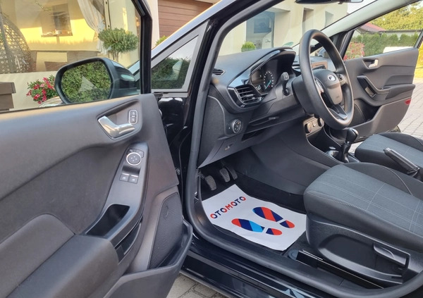 Ford Fiesta cena 40900 przebieg: 47600, rok produkcji 2018 z Nowy Tomyśl małe 379